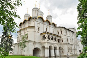 Собор Двенадцати Апостолов и Патриаршие Палаты